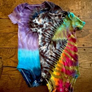 NWOT Tie-Dyed Onesie Bundle 12M & 18M 100% Cotton